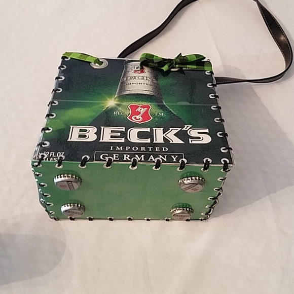 Purse - Picture 4 of 4